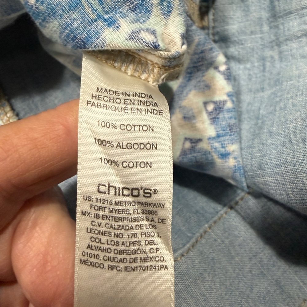 Chico’s Patchwork Denim Jacket Blue Boho Print Cotton Size Medium (1) - Picture 10 of 10